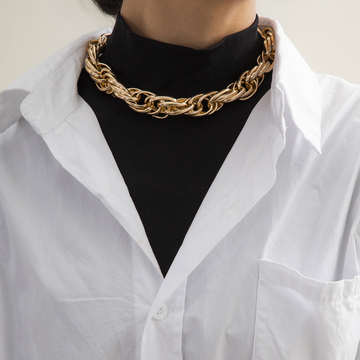 📿 Necklace + Braided Twist Chunky Geometric Chain Necklace
