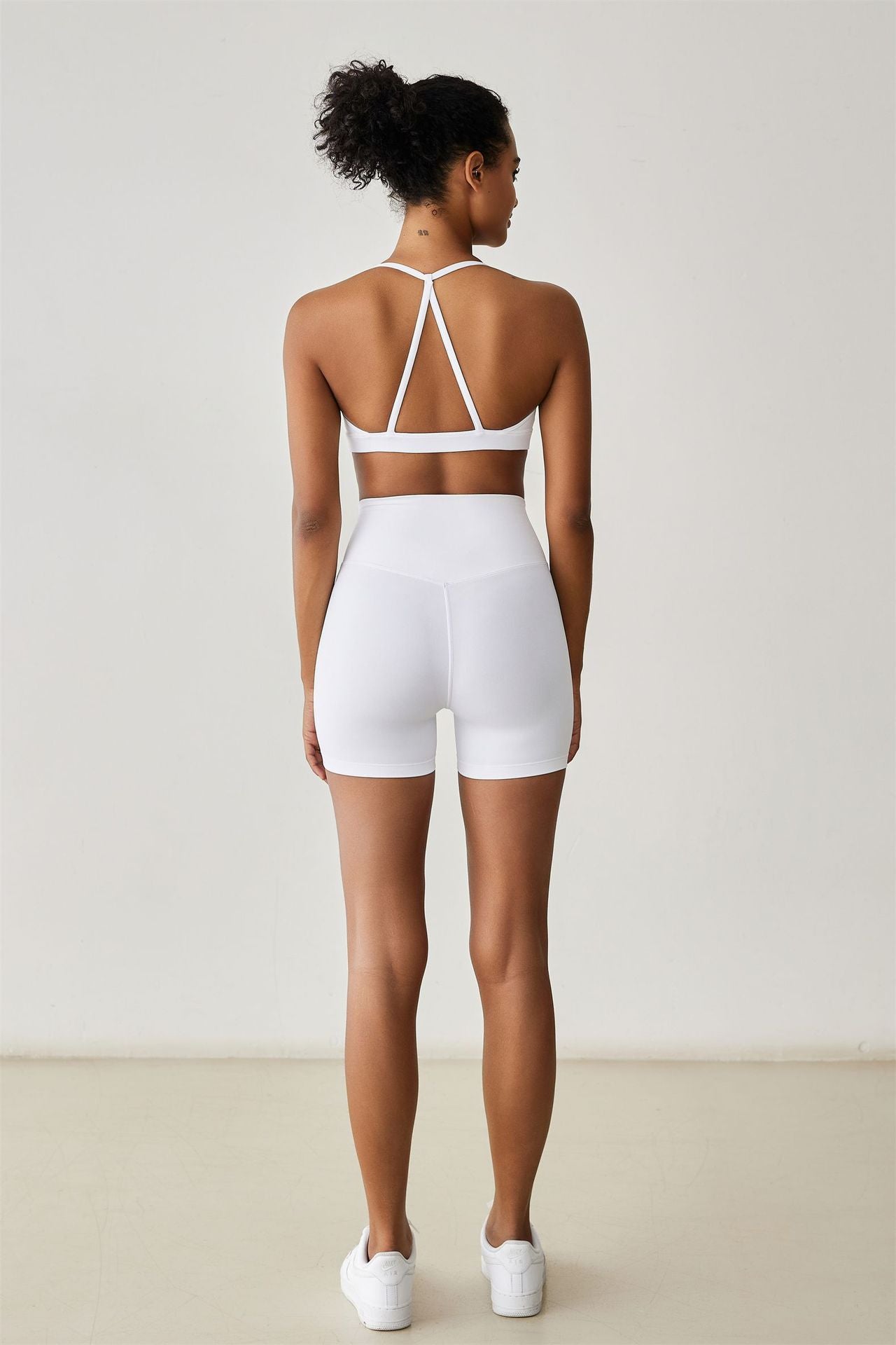 💫 Sports | Triangle Back & Light Support