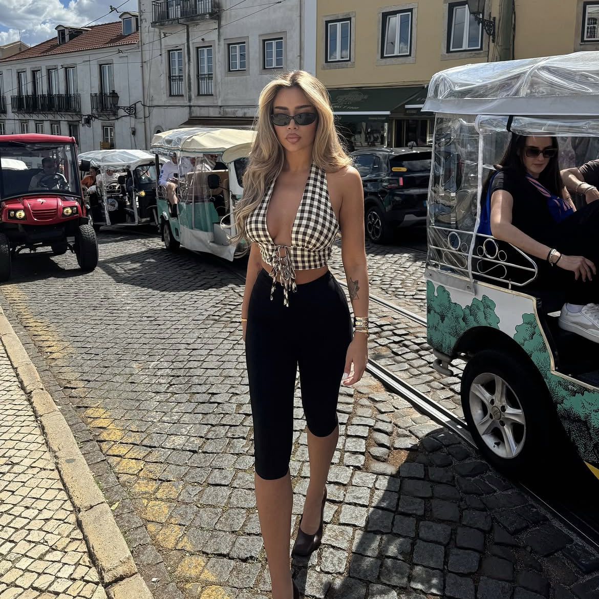 🧷 Spicy|Plaid Tie-Up Halter Corset Style Crop Top
