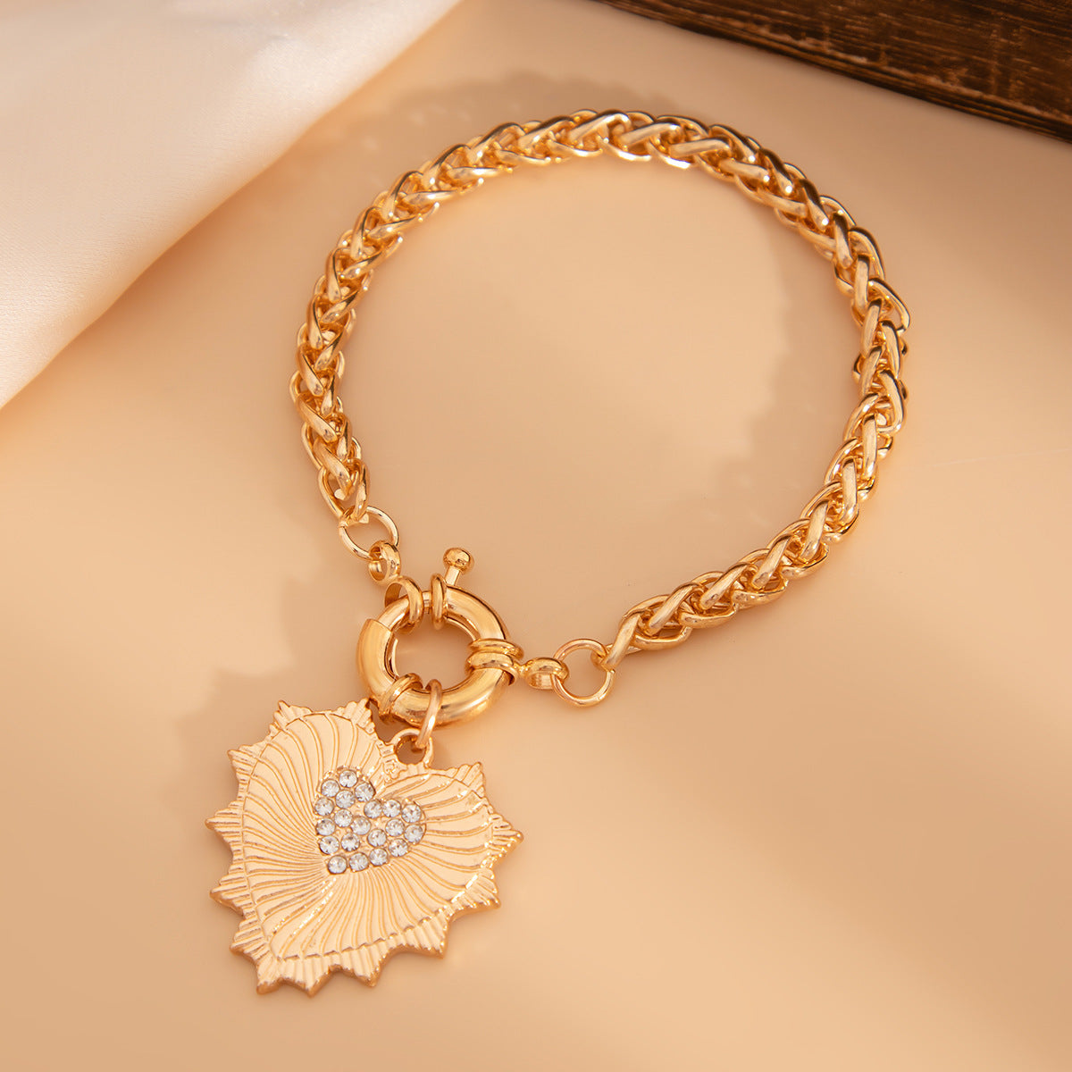 💎 Necklace Set + Rhinestone Heart Pendant + Luxury Toggle Chain