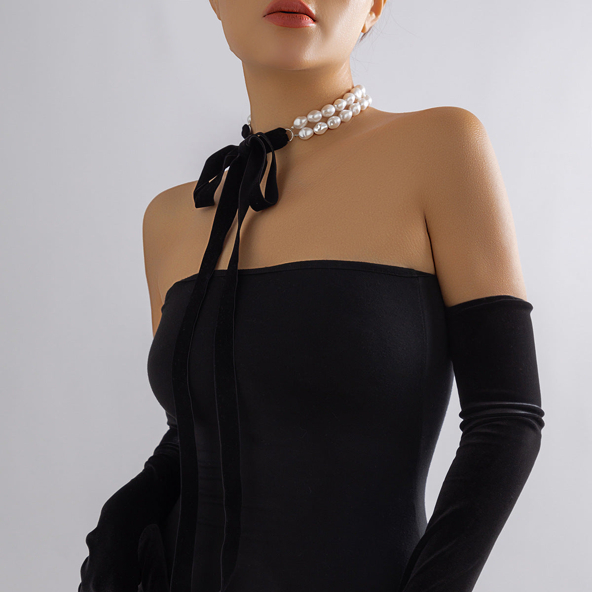 🎀 Necklace + Velvet Ribbon Pearl Necklace – DIY Bow Tie Style
