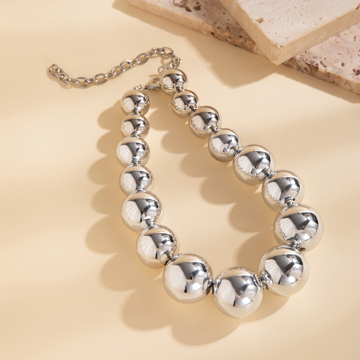🟤 Choker + Bold Round Bead Punk Collar – Geometric Statement Piece