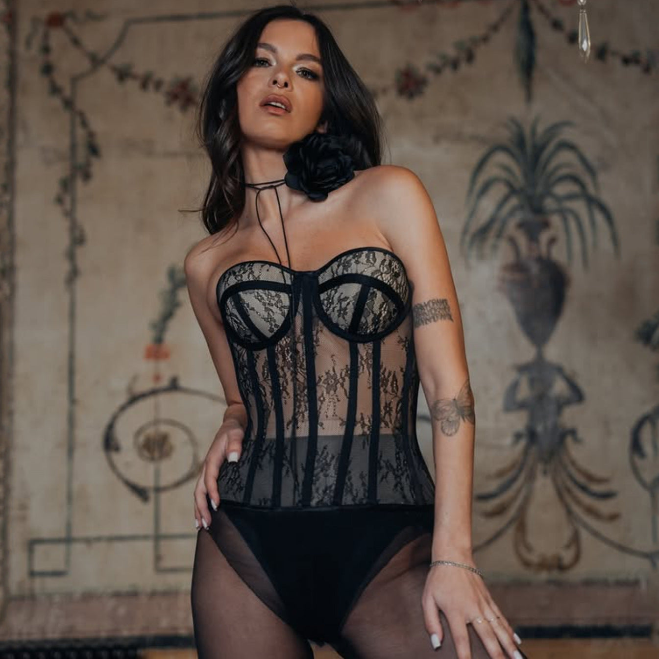 🎐 Spicy | Mesh Lace Tube Top — Padded Bust with Waist Control