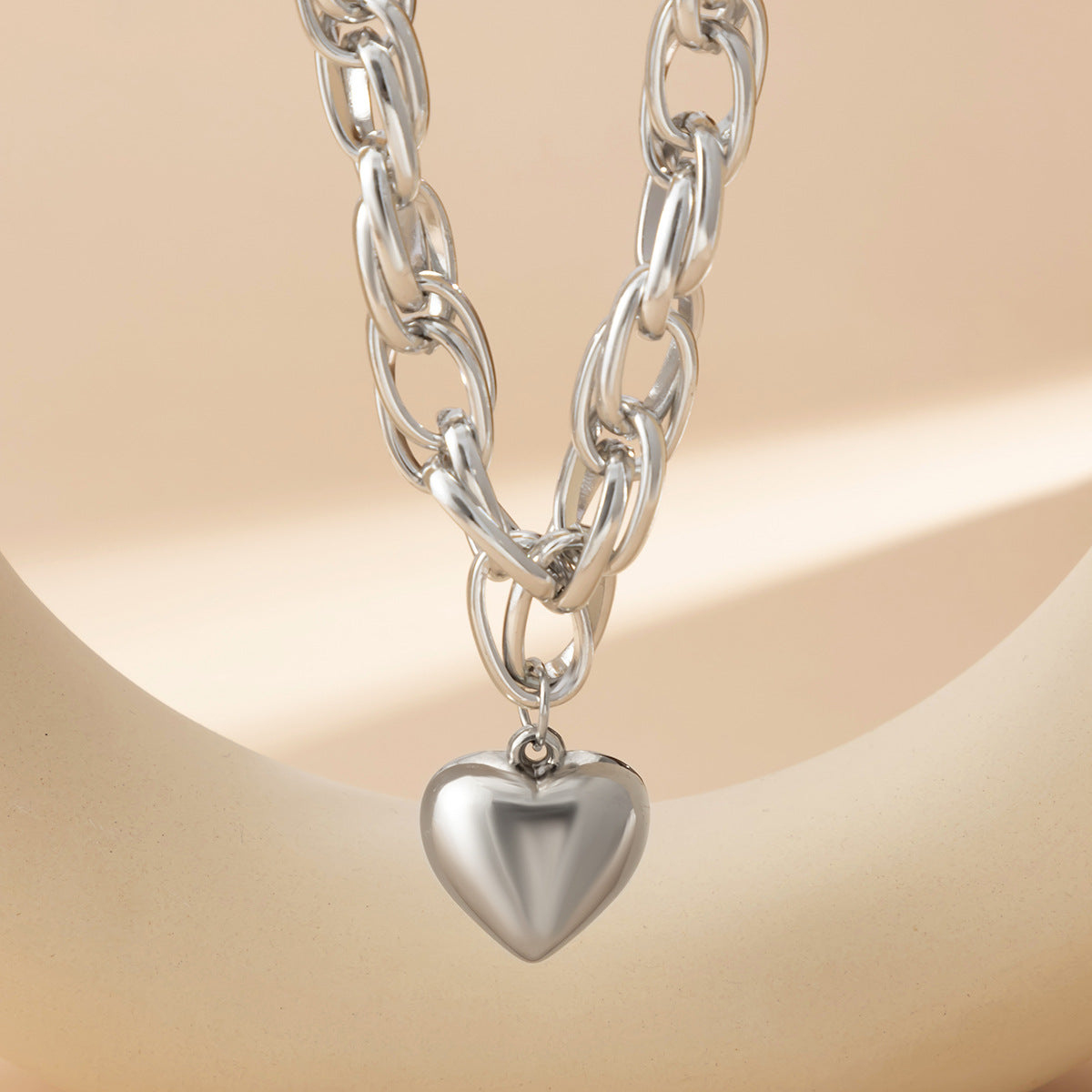 💔 Necklace + Chunky O-Chain Heart Pendant Statement Necklace
