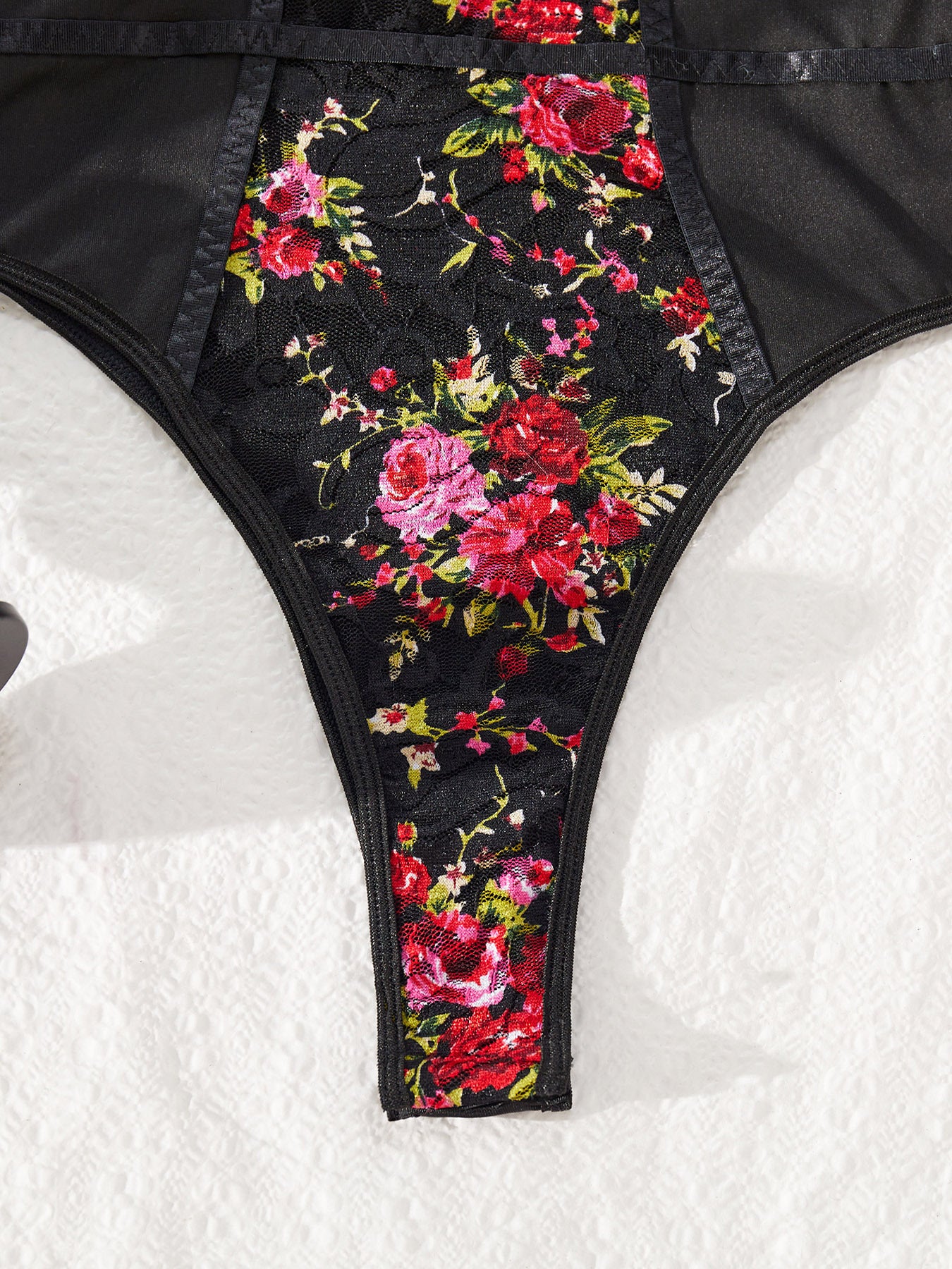🌸 Spicy | Puff Sleeve Floral Lace Mesh Bodysuit