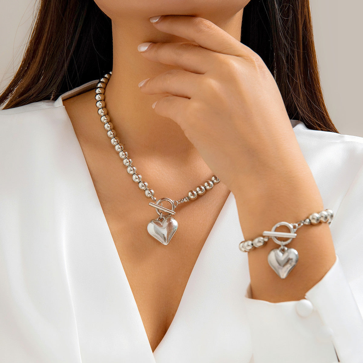 ⚪ Necklace + Statement Round Bead Chain With Heart Accent – Beaded Punk