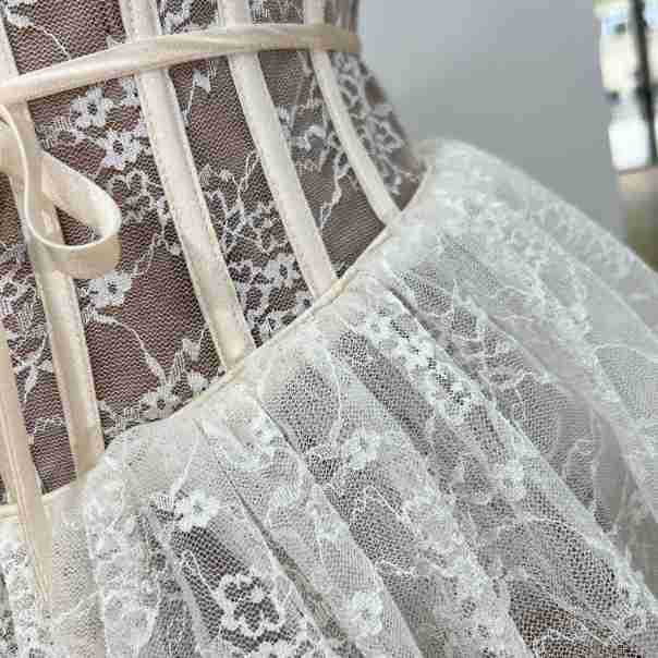 🎉 Spicy|Lace Boned Puff Camisole Party Mini Dress