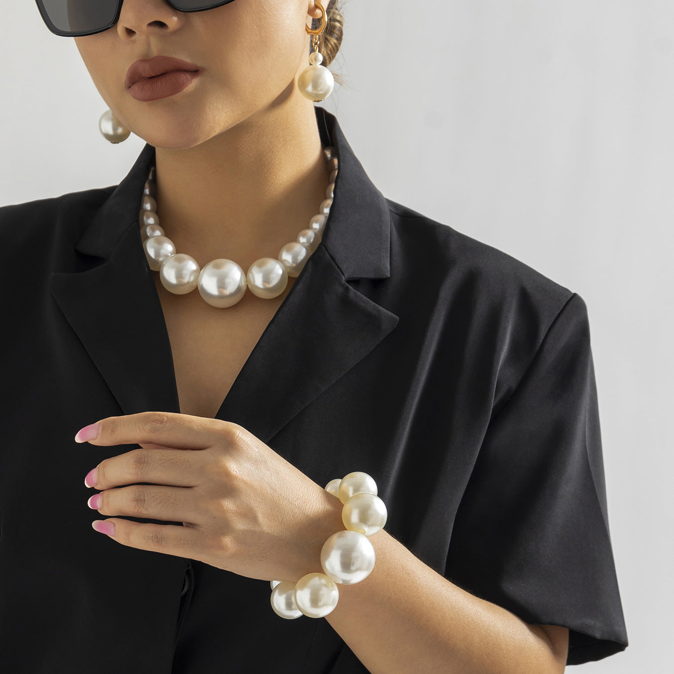 🐚 Necklace + Beaded Faux Pearl Retro Chain – Minimalist Ethnic Touch