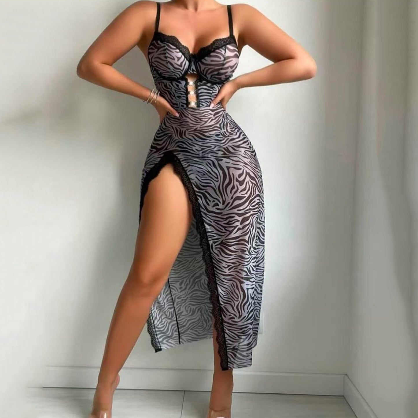 🐆 Spicy | Zebra Cutout Bodycon Dress — Wild Slit Energy