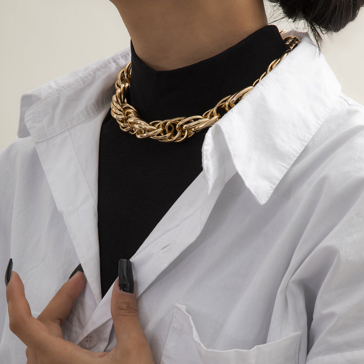 📿 Necklace + Braided Twist Chunky Geometric Chain Necklace