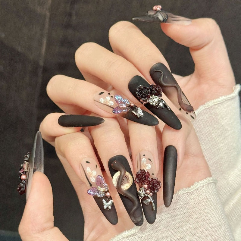 Dark Serpent Rose Nails