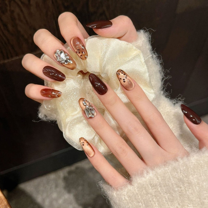 Vintage Brown Nails
