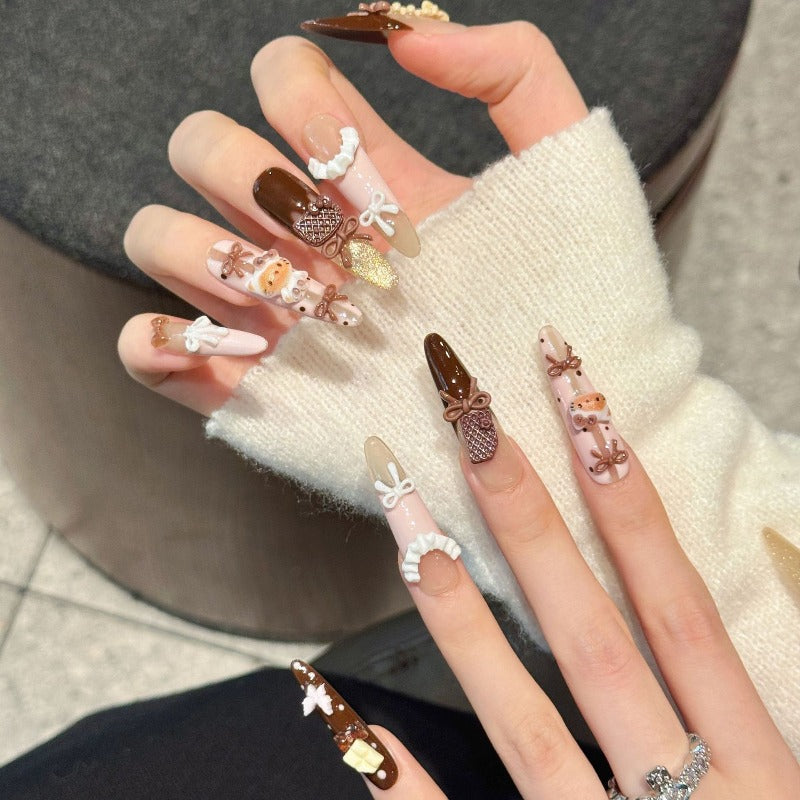 Canelé Ballet Nails