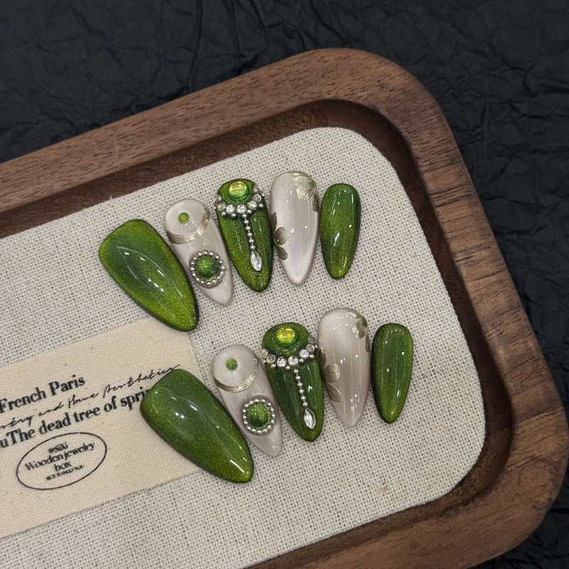 Melbourne Emerald Cat-Eye