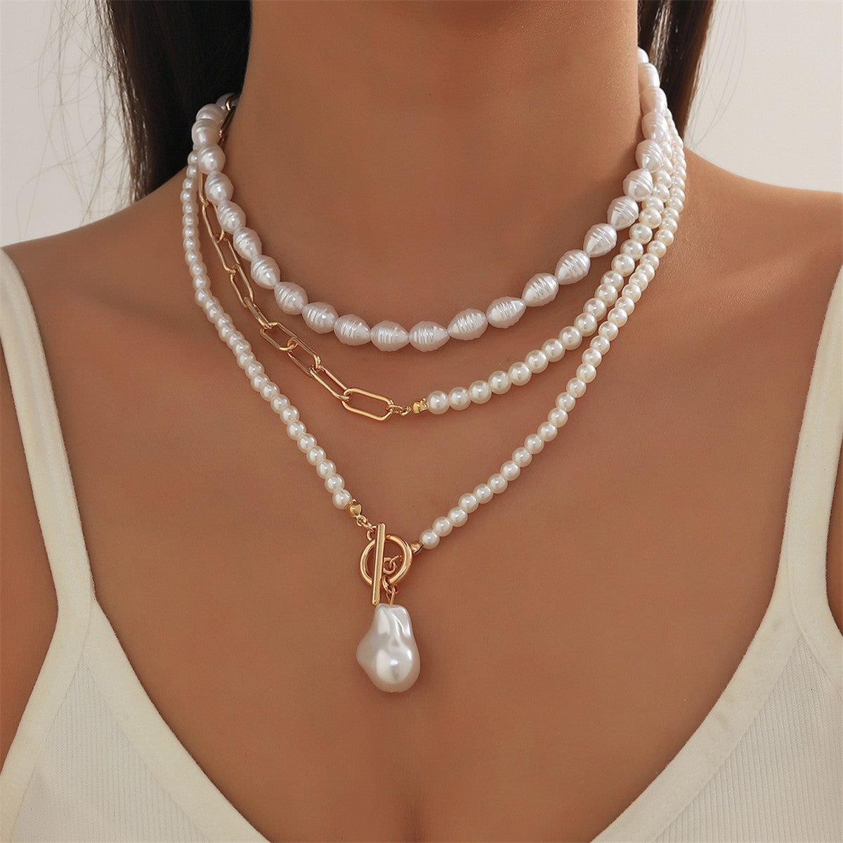 🧵 Necklace + Layered Baroque Pearl Beaded Pendant – French Romantic Style