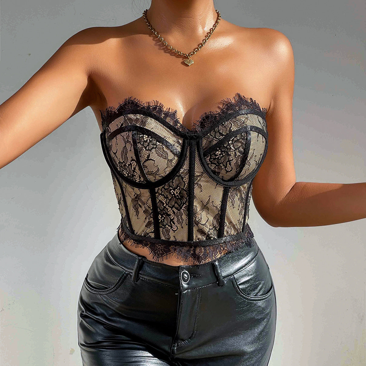 🧵 Spicy｜Lace Boned Bustier Slim Fit Strapless Crop Top