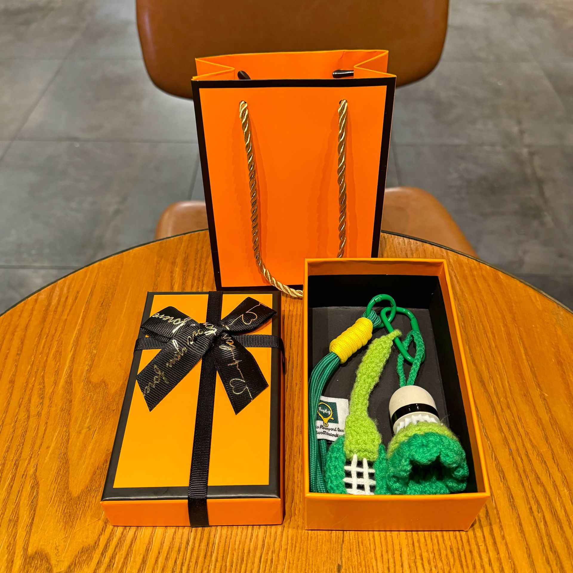 🏸 Crochet Badminton Keychain