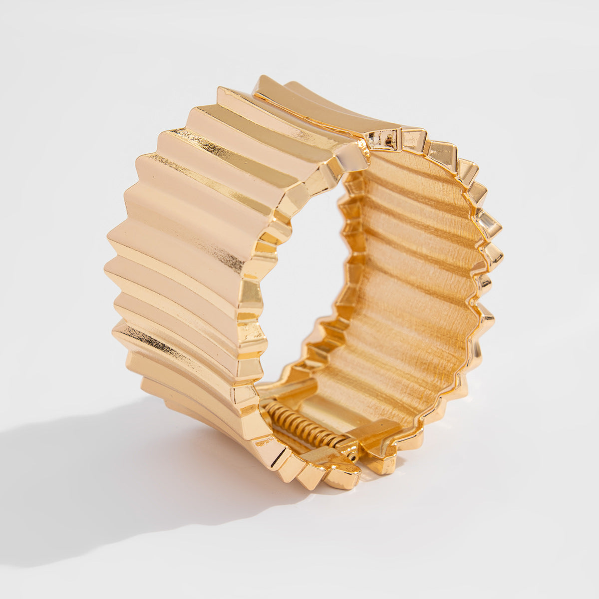 🌀 Bracelet + Wide Spring Coil Metal Cuff – Bold Punk Texture