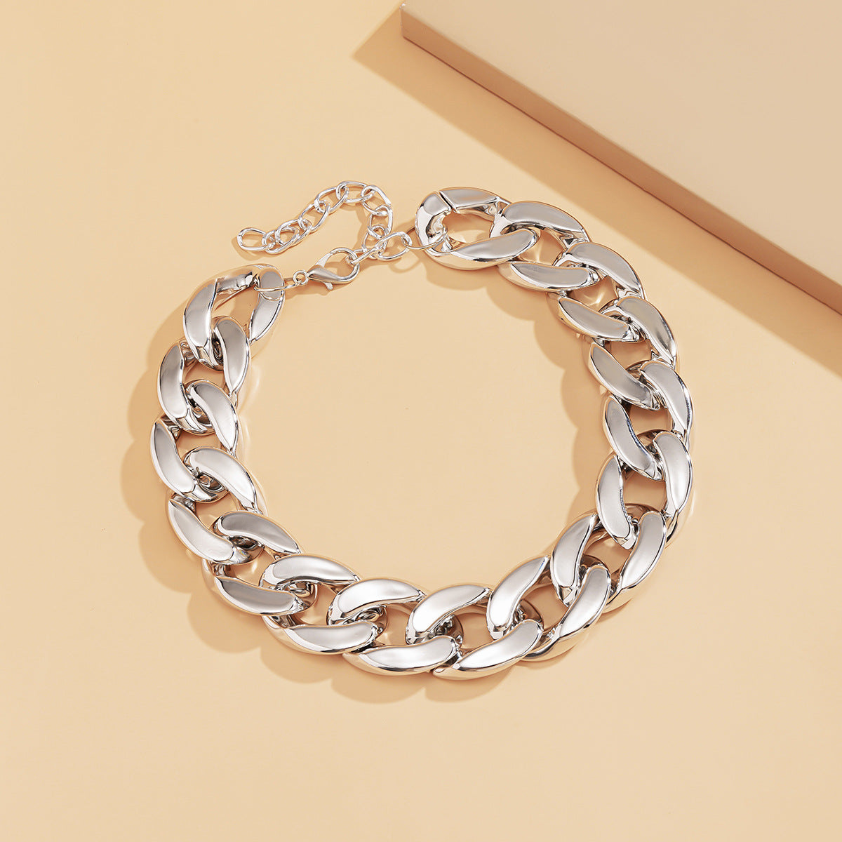 🎨 Necklace + Street Style Colorblock Chain Necklace – Geometric Bold Design