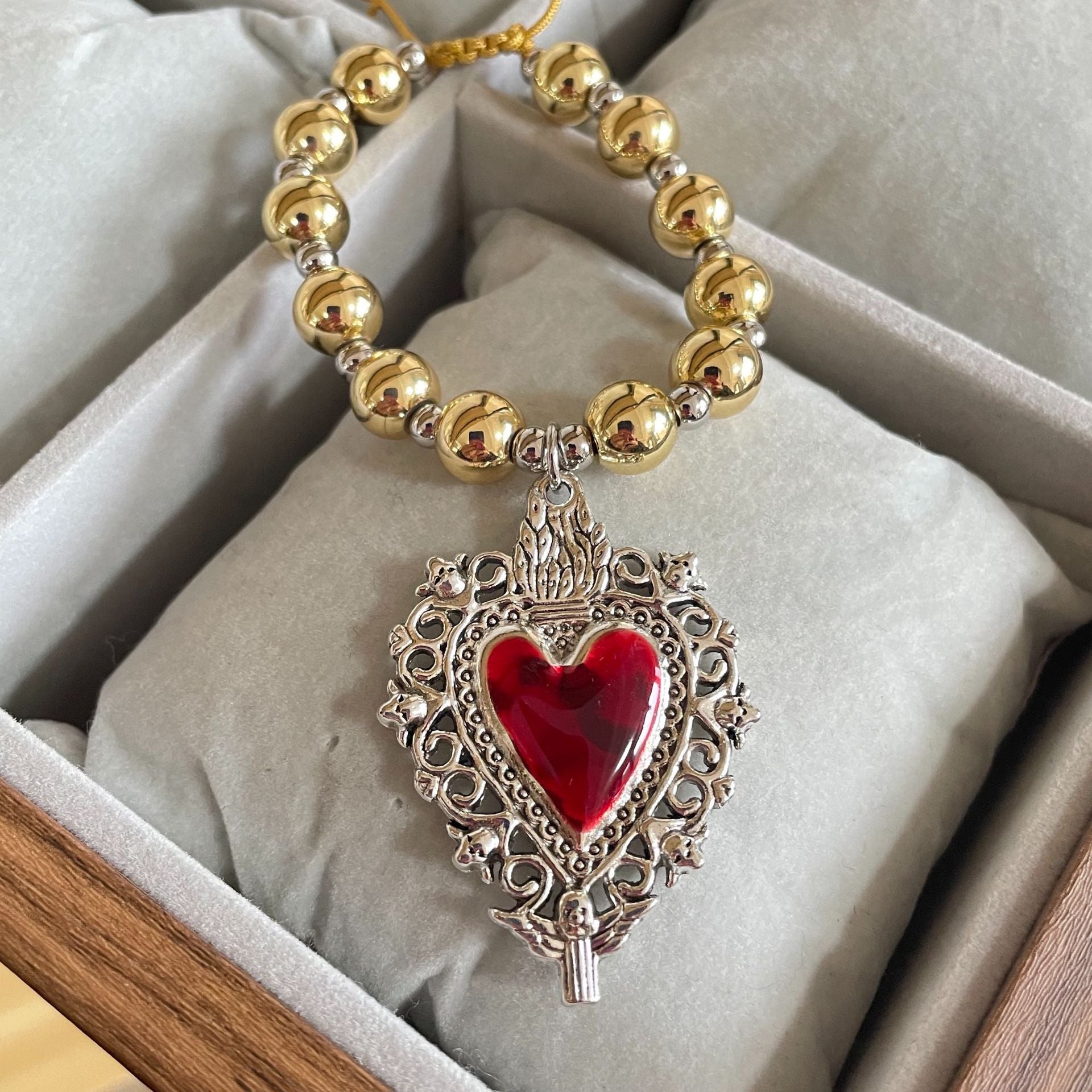 ❤️ Bracelet + Red Beaded Silver Enamel Heart Charm