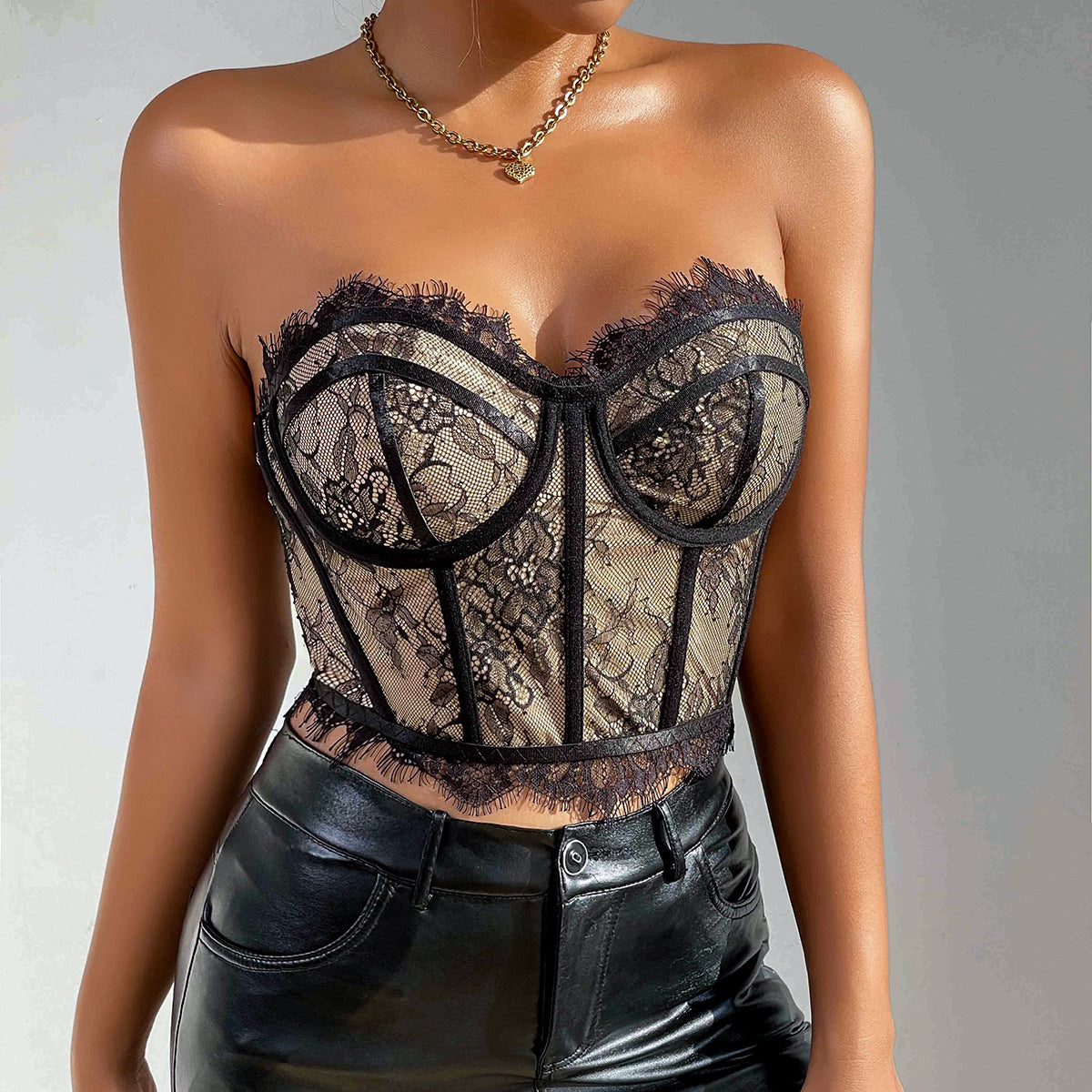 🧵 Spicy｜Lace Boned Bustier Slim Fit Strapless Crop Top
