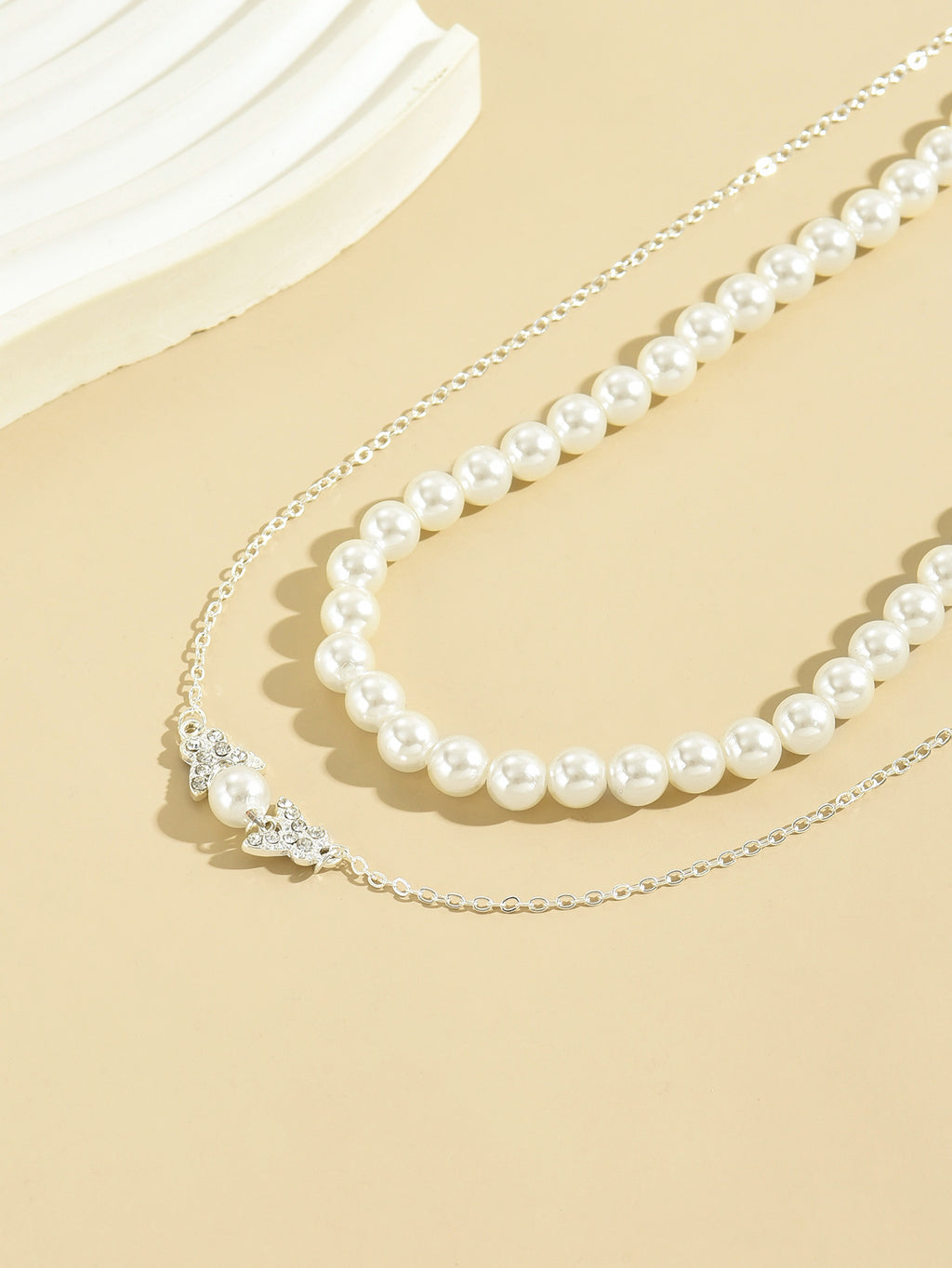 🦋 Necklace + Double-Layer Pearl Necklace With Rhinestone Butterfly Pendant