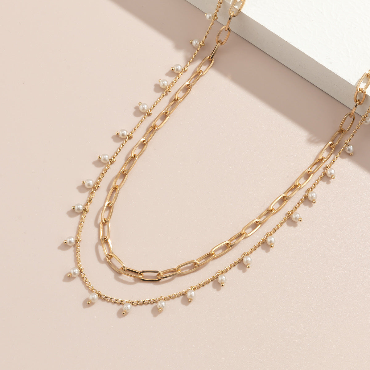 💫 Waist Chain + Pearl-Inspired Waist Belt – Multi-Layer Geometric Metal Chain