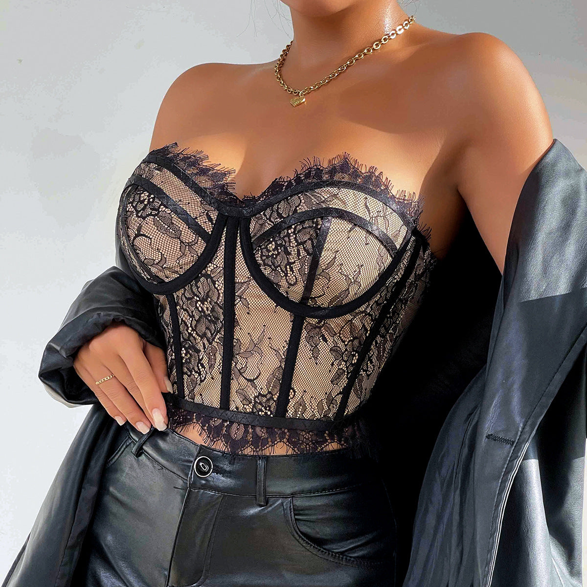 🧵 Spicy｜Lace Boned Bustier Slim Fit Strapless Crop Top