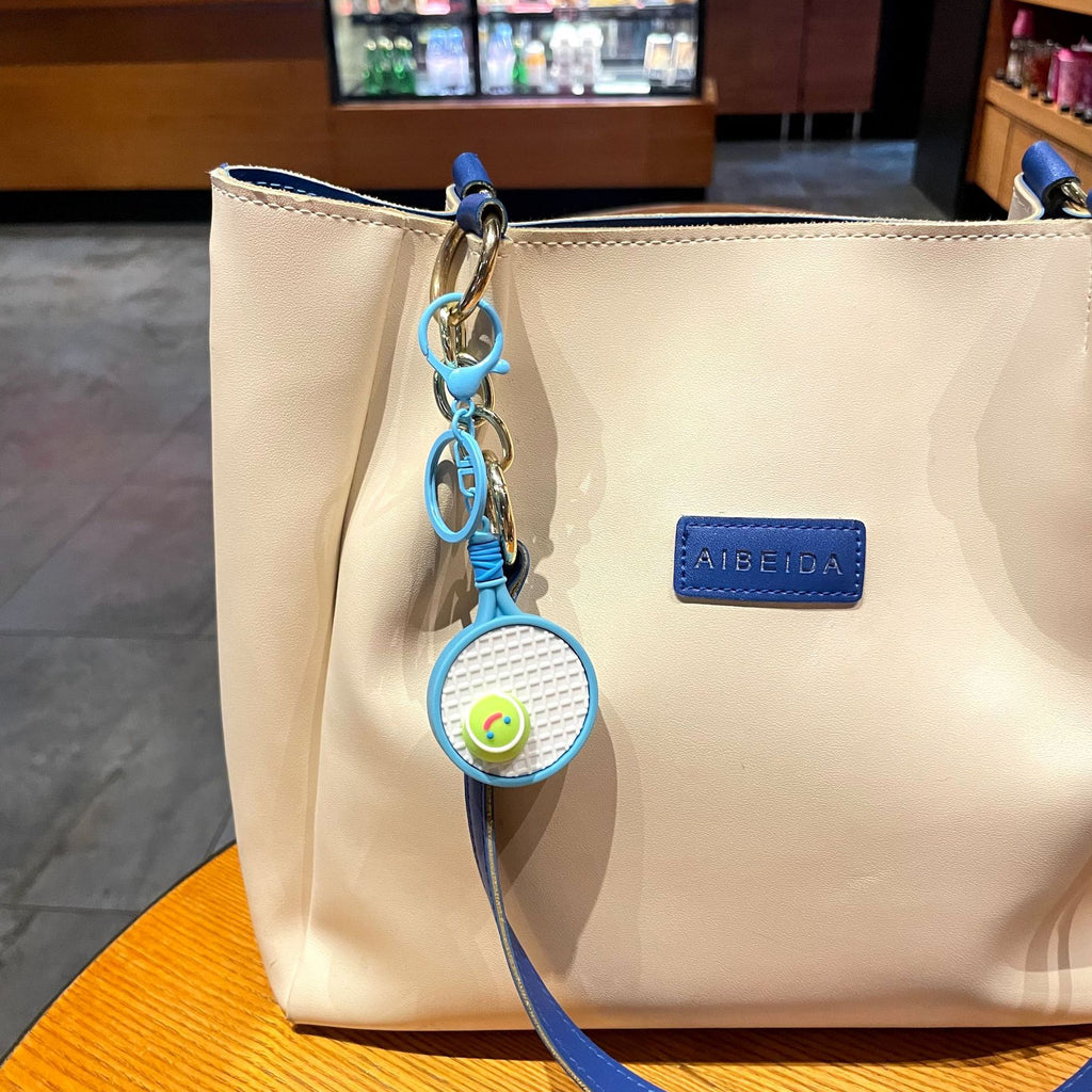 🎾 Mini Tennis Racket Keychain