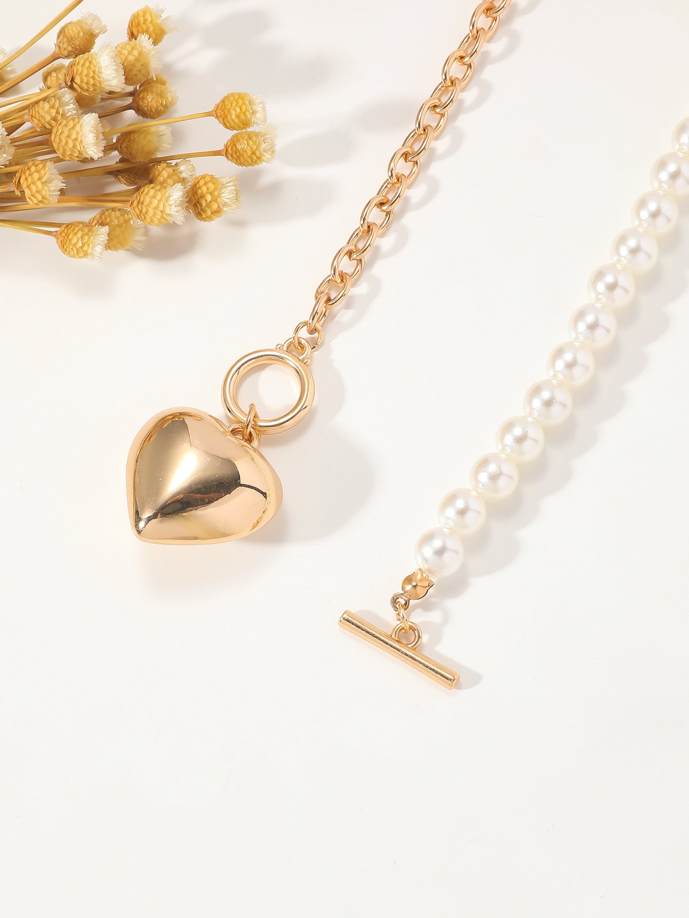 💖 Necklace + Pearl Heart Pendant Necklace – Elegant Luxe Lock Chain