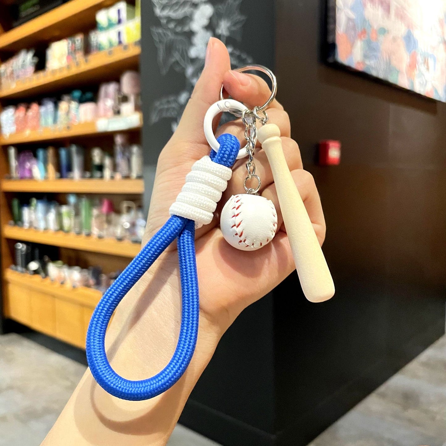 ⚾ Mini Baseball Glove & Ball Keychain — Sporty Charm for Bags & Gifts