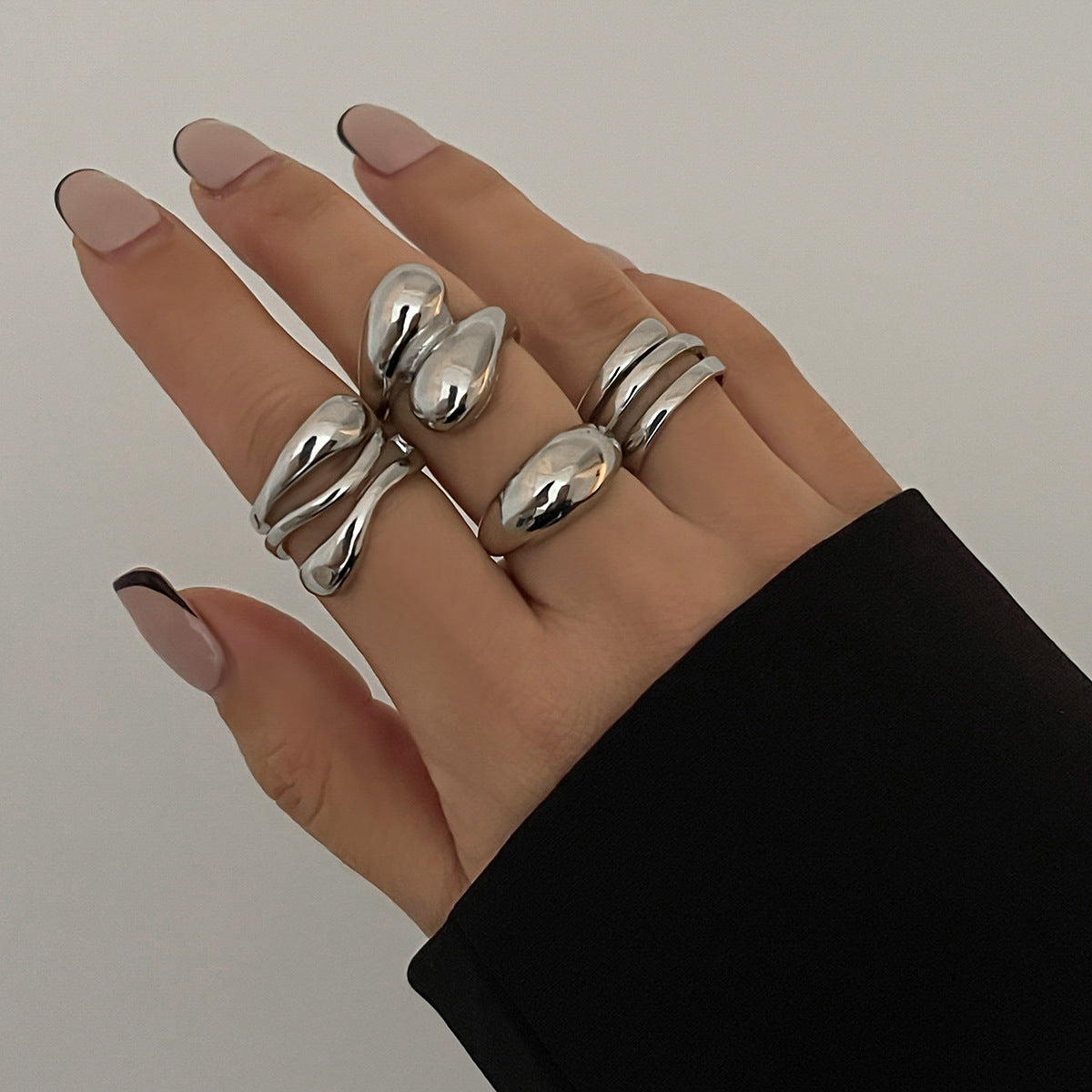 🌀 Bracelet + Wide Spring Coil Metal Cuff – Bold Punk Texture