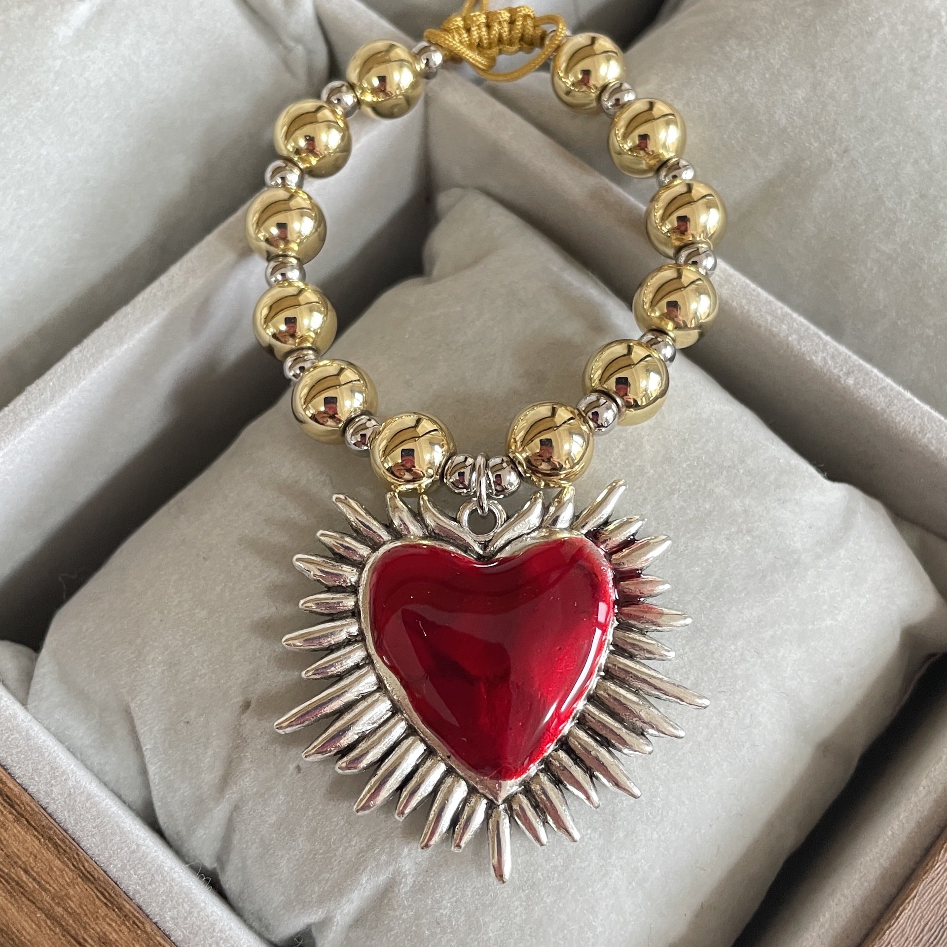 ❤️ Bracelet + Red Beaded Silver Enamel Heart Charm