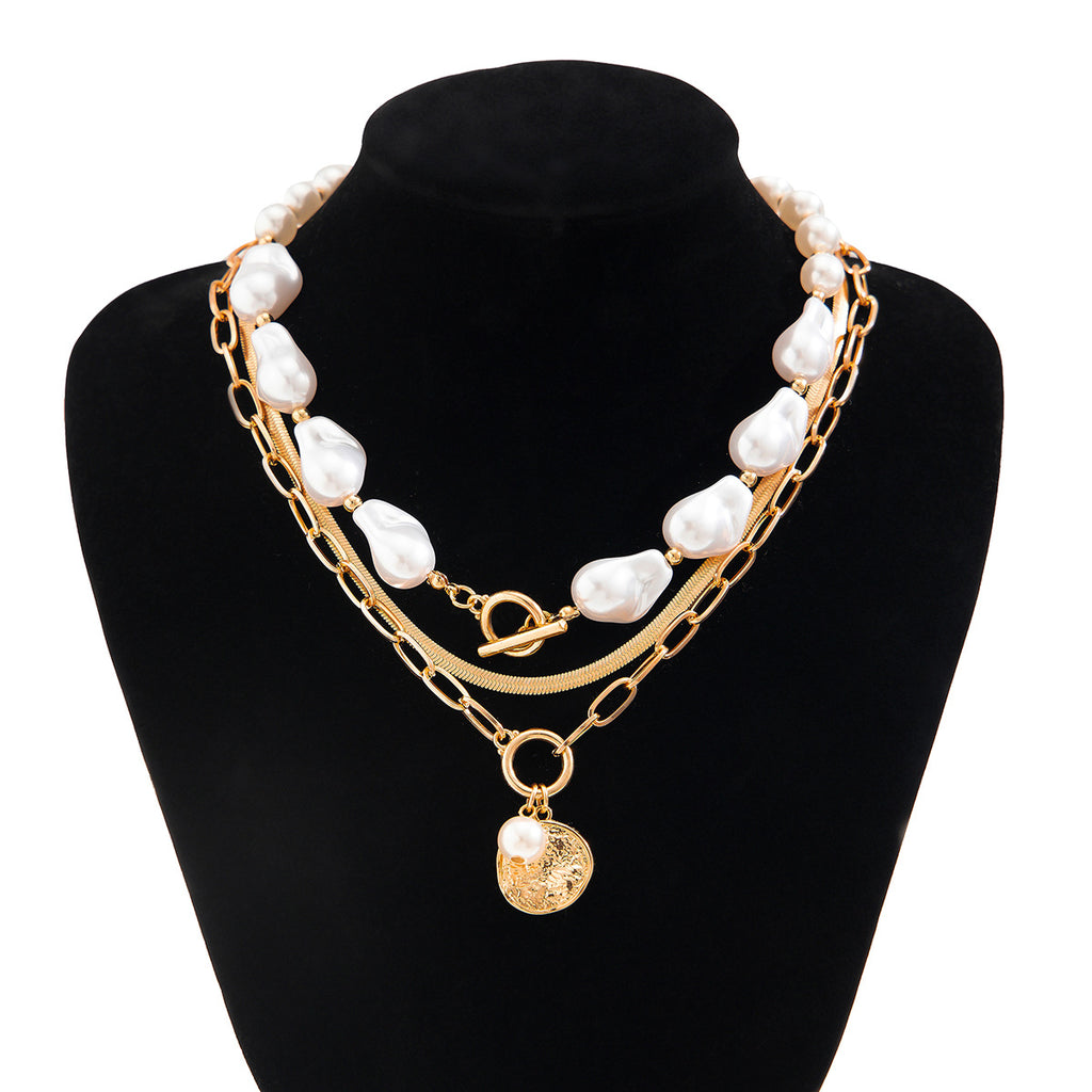 🧿 Necklace + Baroque Pearl With Round Metal Disc Pendant