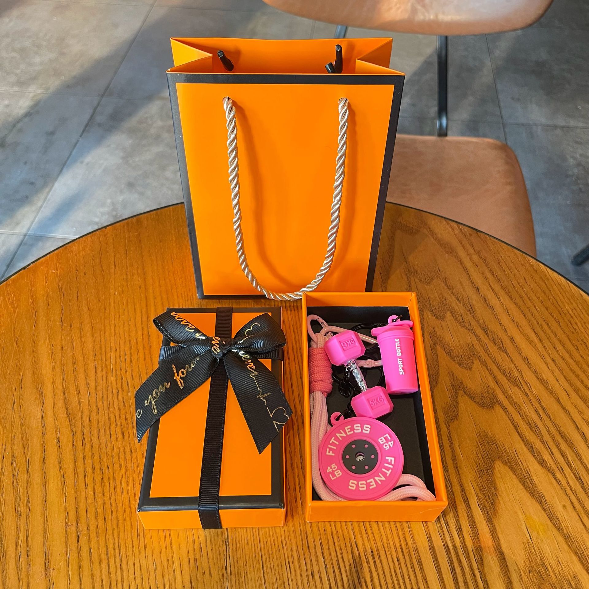 💪 Silicone Dumbbell & Shaker Keychain Set