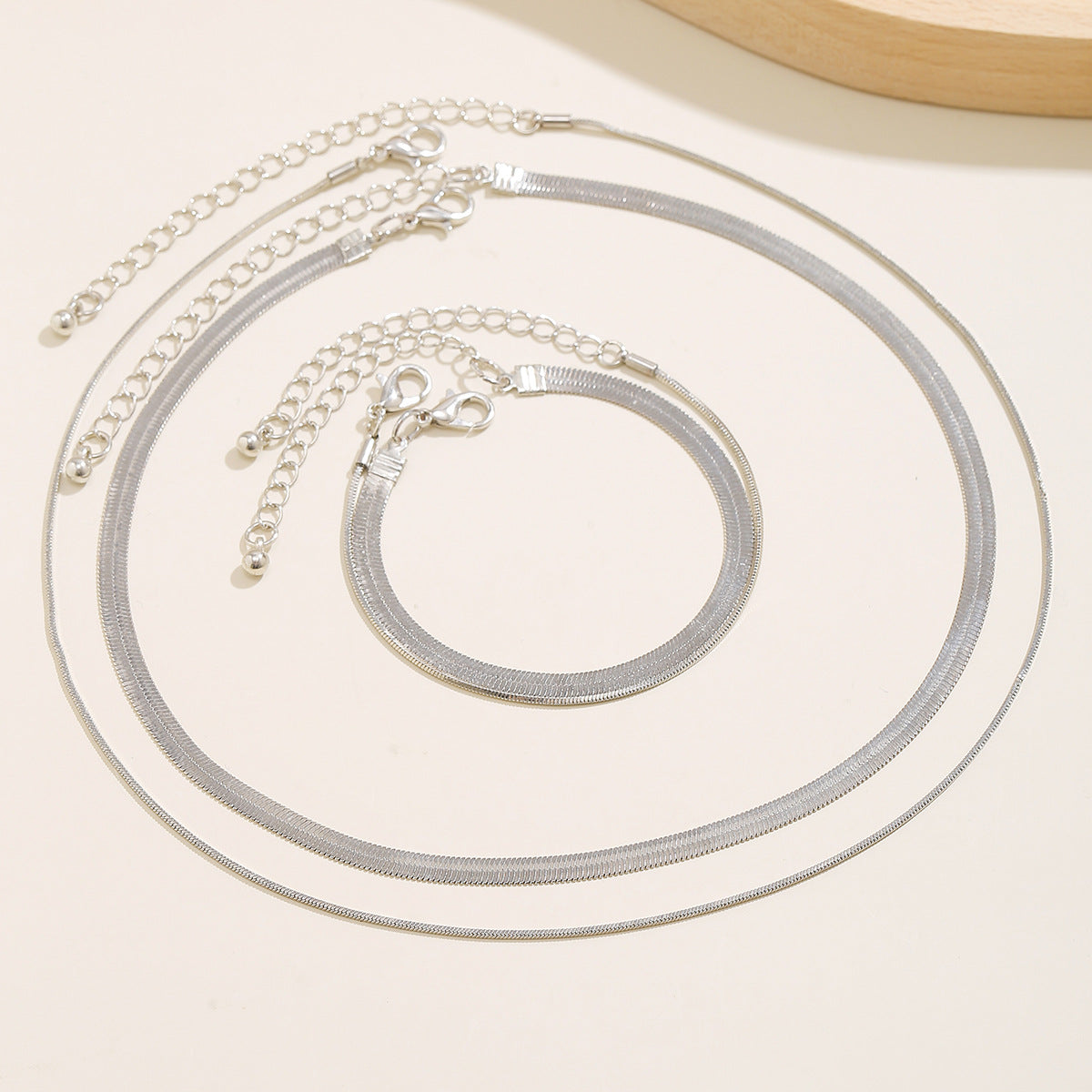 🔗 Necklace + Double-Layer Snake Chain Pendant Necklace – Street Chic