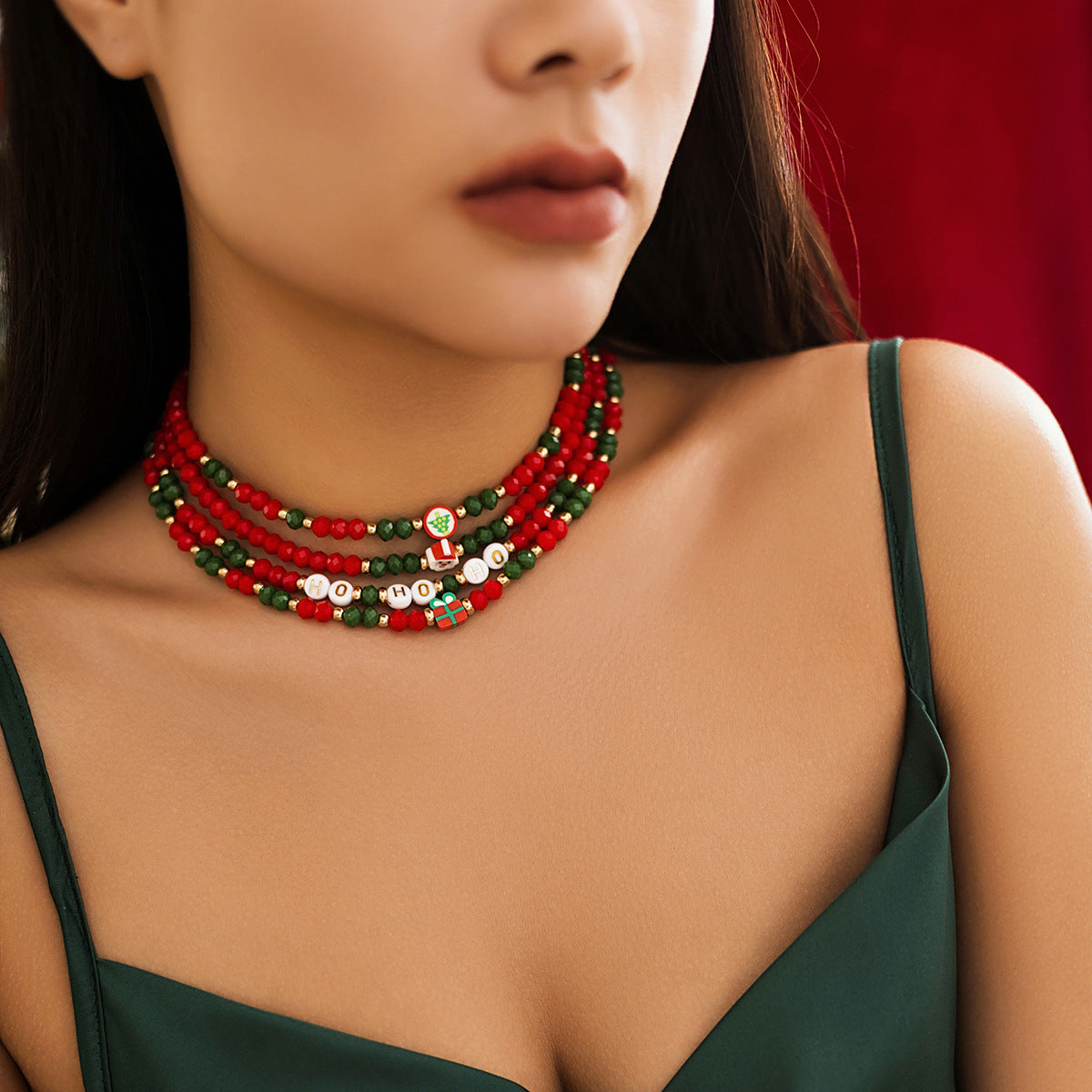 ☃️ Choker Set + Beaded Christmas Necklace With Santa Pendant (3pcs)