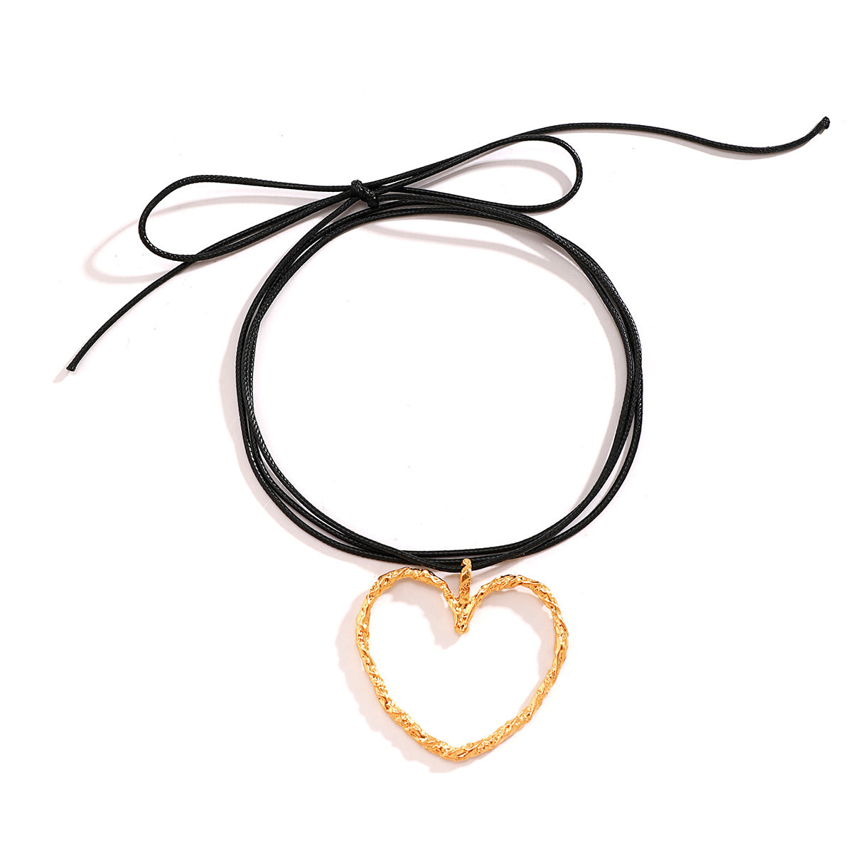 💘 Choker + Velvet Ribbon Oversized Heart Choker – Sweet & Bold Fusion