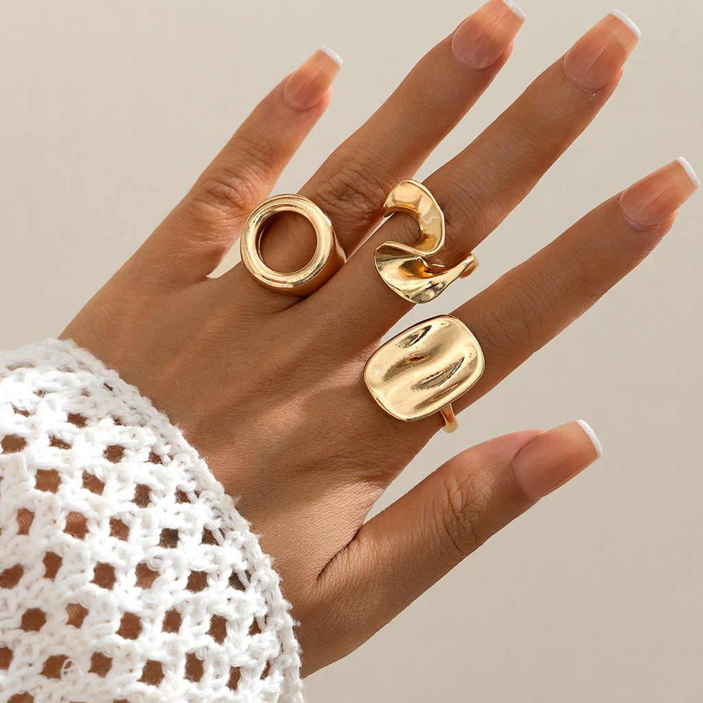 🧊 Ring Set + Irregular Hollow Geometric Ring Pack – Creative Alloy Look