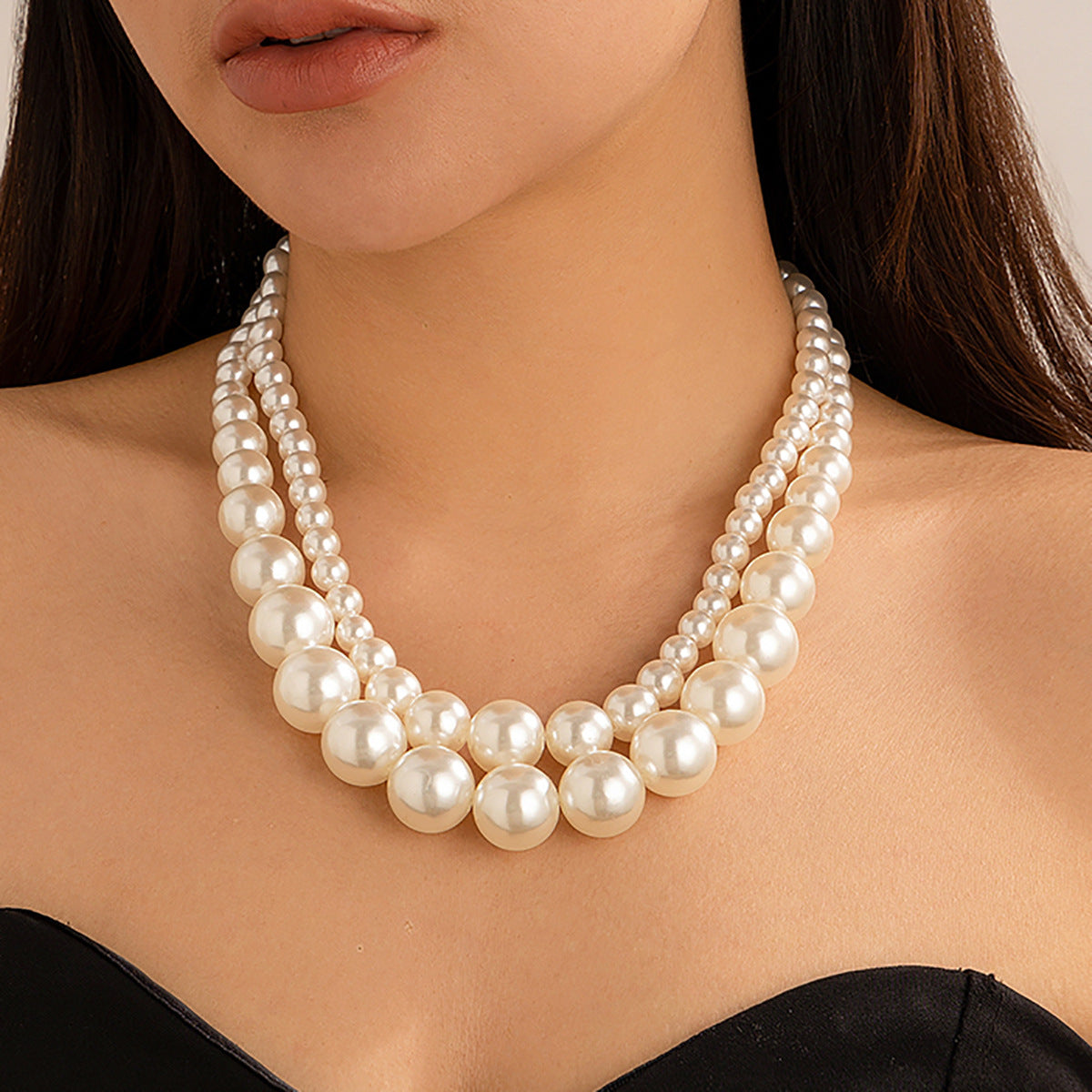 ⚪ Choker + Oversized Pearl Statement Necklace – Multi-Layer Design