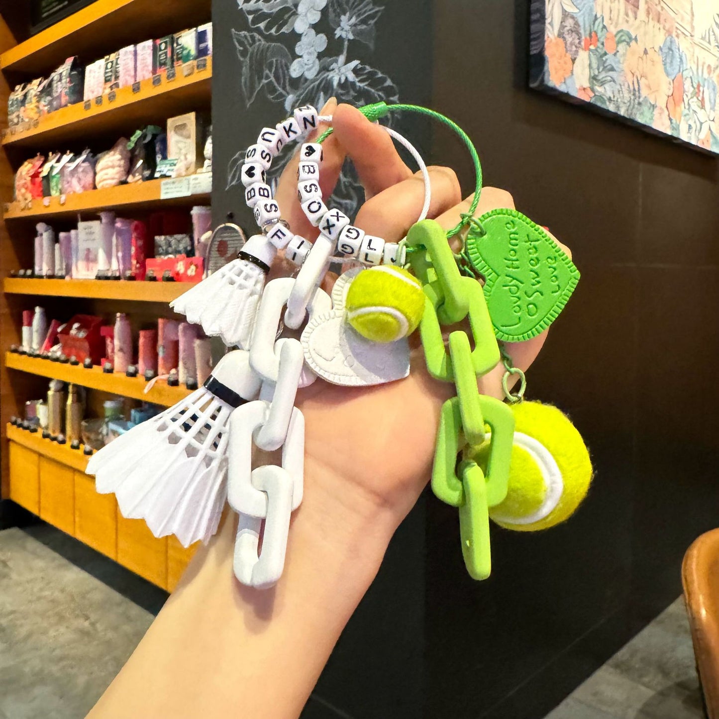 🎾 Heart-Shaped Tennis & Badminton Keychain — Macaron Colors for Gifts & Bags