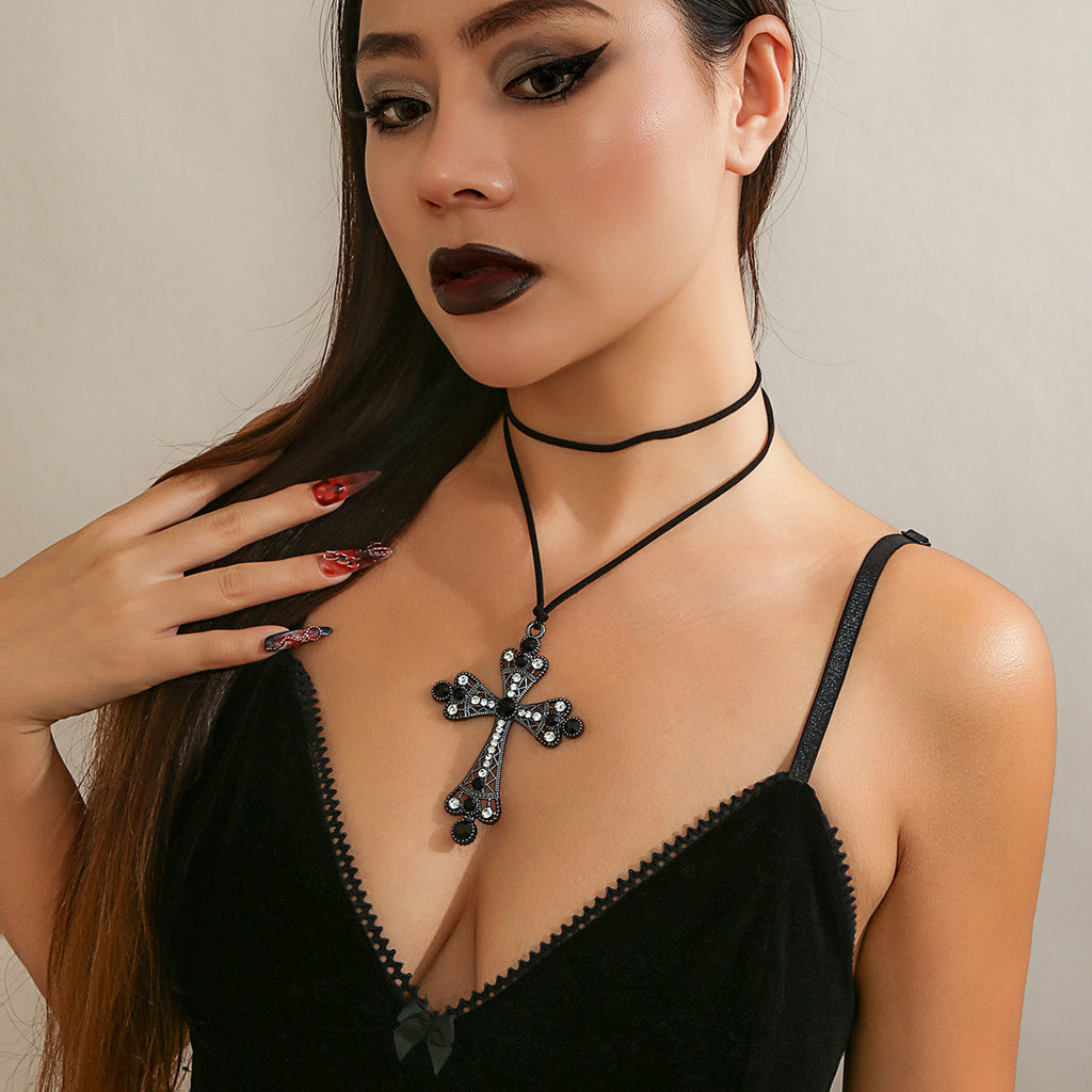 🦇 Choker + Gothic Cross Rhinestone Tie Necklace – Sweetpunk Style