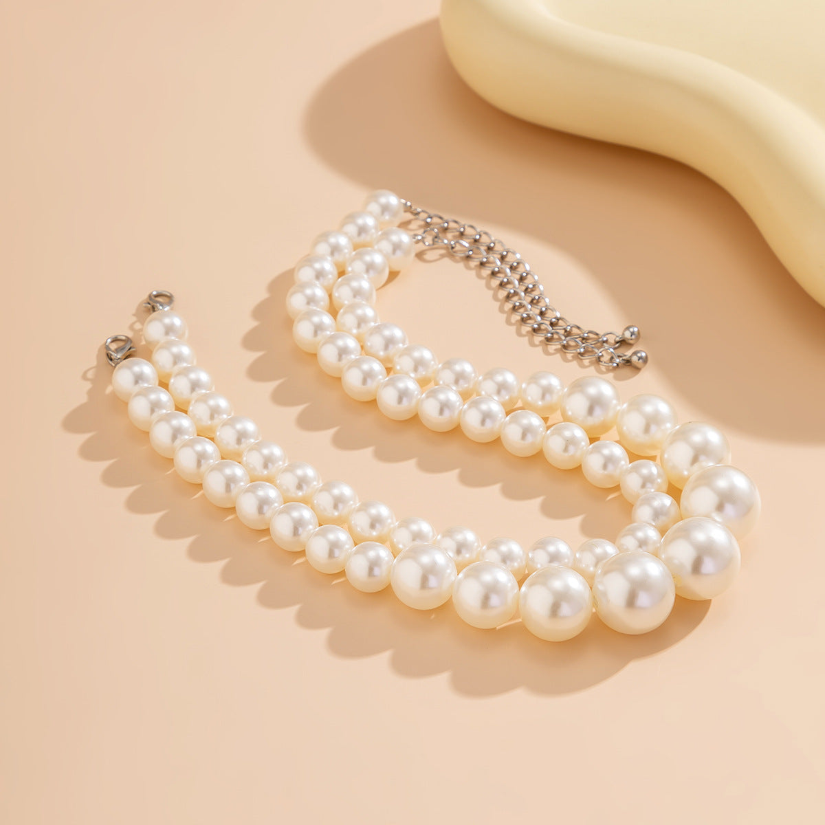 ⚪ Choker + Oversized Pearl Statement Necklace – Multi-Layer Design