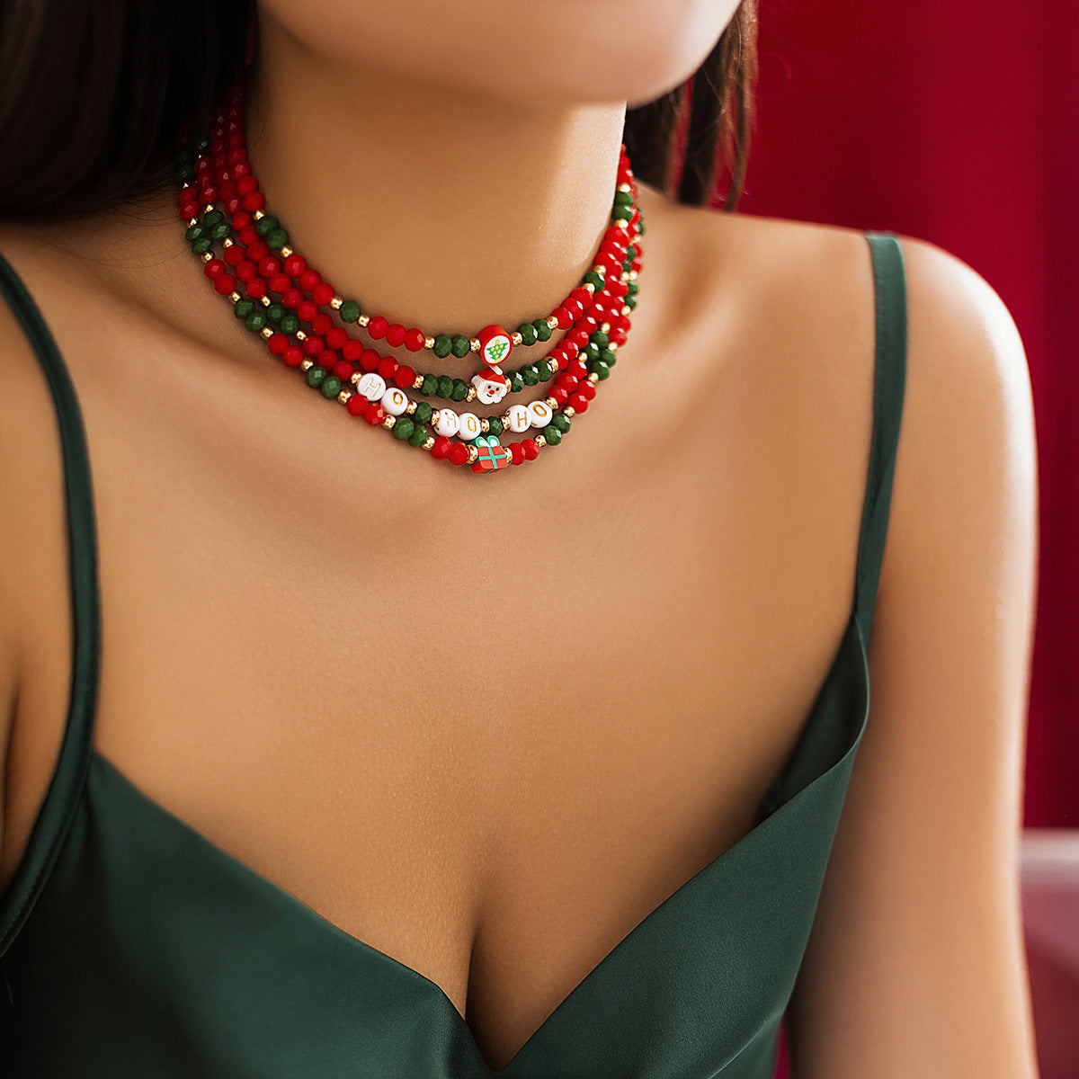☃️ Choker Set + Beaded Christmas Necklace With Santa Pendant (3pcs)