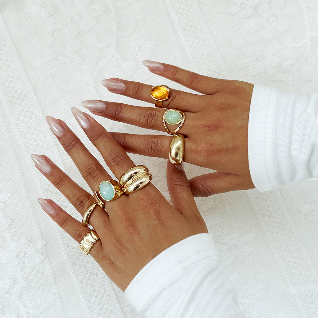 🌹 Ring Set + Acrylic Oversized Flower Ring Set – Y2K Statement Rose