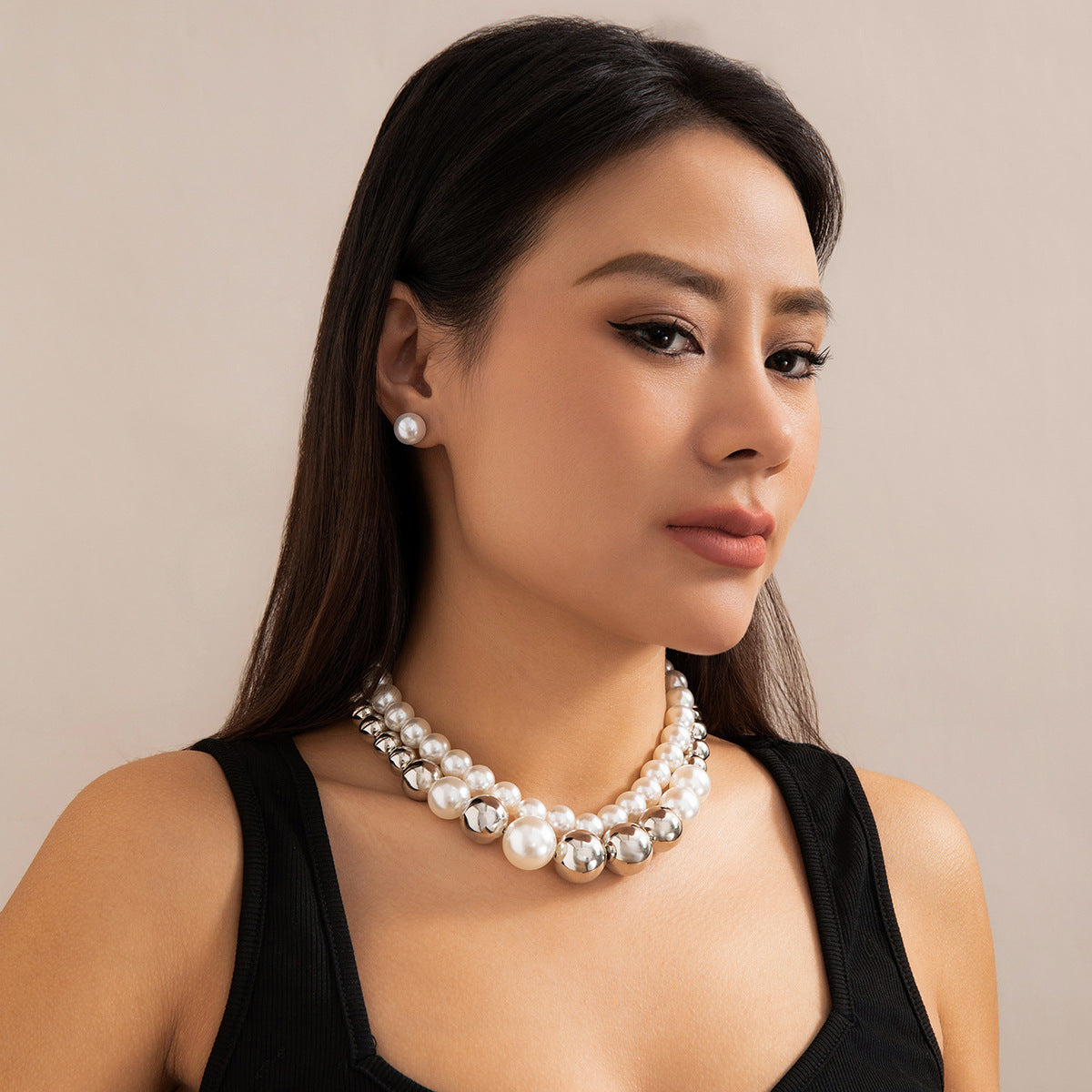 ⚪ Choker + Statement Giant Bead Short Necklace – Faux Pearl Punk Vibe